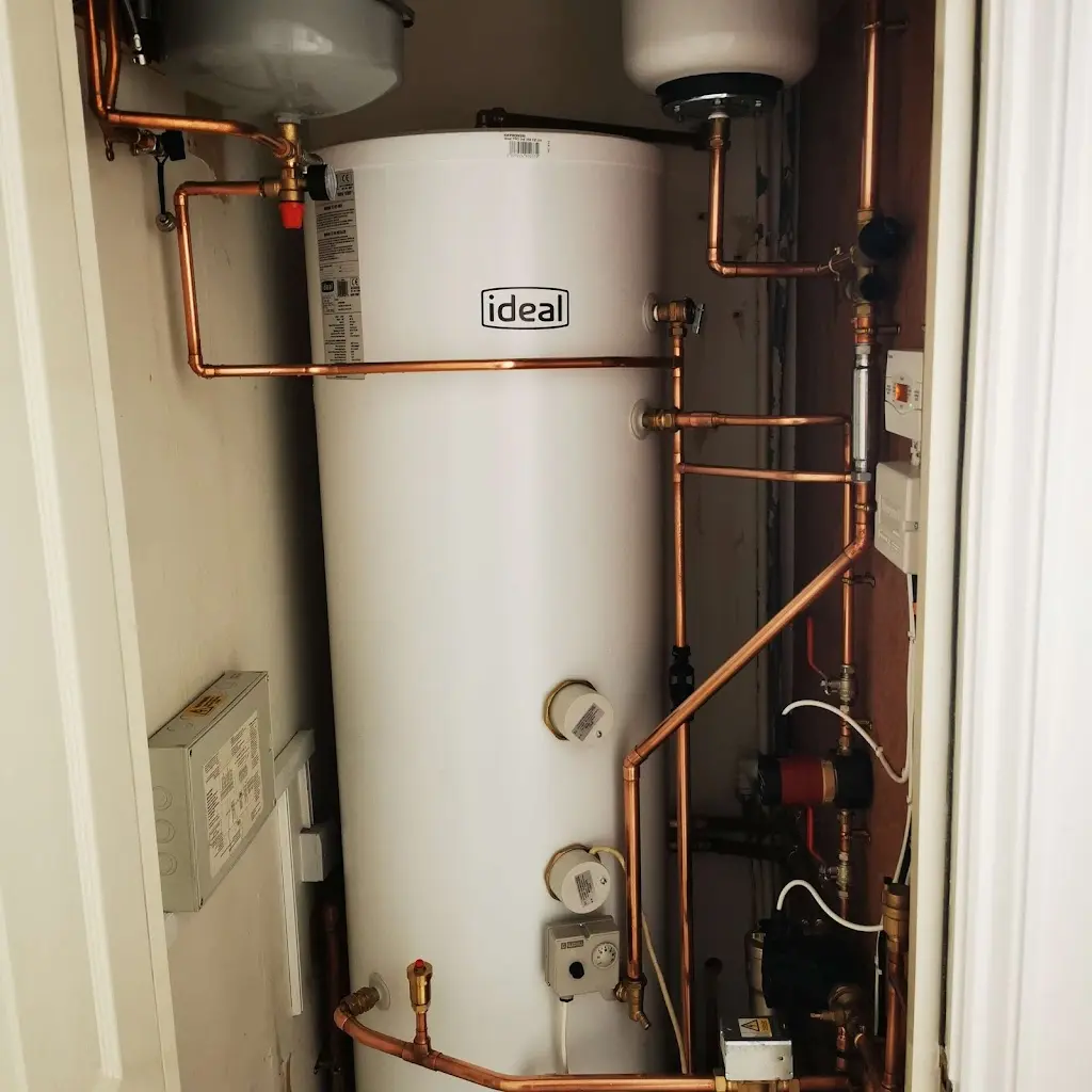 ROMA Domestic And Commercial Heating Services Ltd
