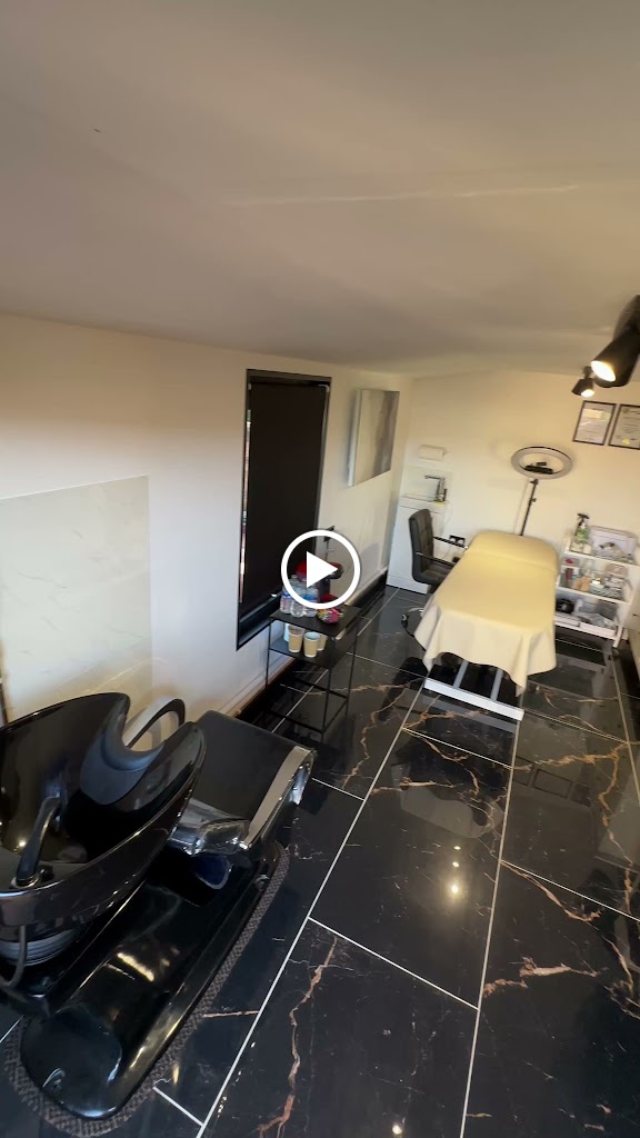 Elena Manea – Beauty Room Photo