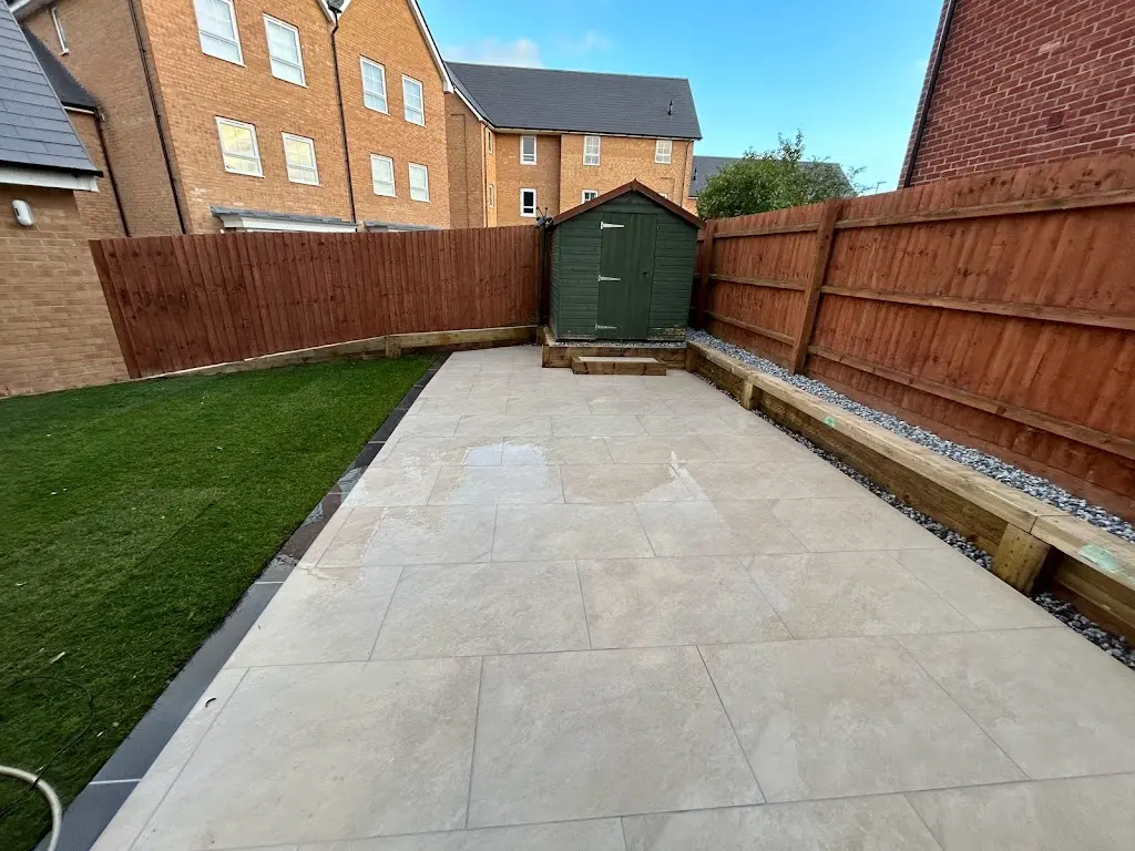 Easy Lay Landscaping LTD Photo