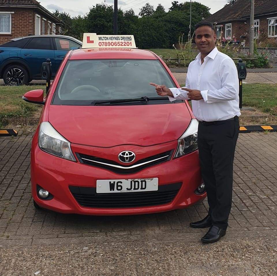Milton Keynes driving academy
