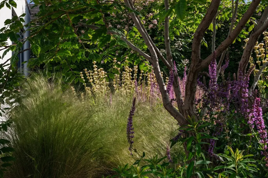 HG Landscapes Woburn Ltd