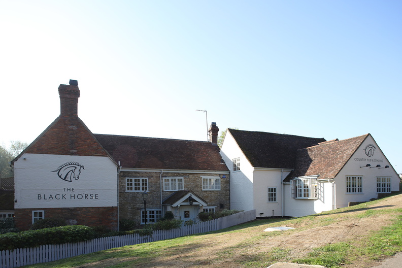 Black Horse Gt Lindford Photo