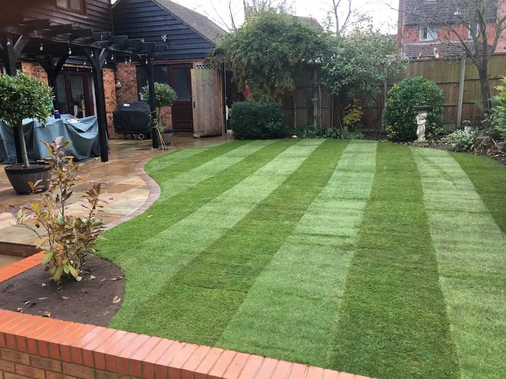 Mac Landscapes & Maintenance Photo