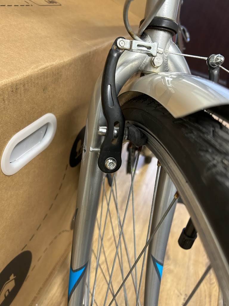 Halfords – Milton Keynes Photo 3