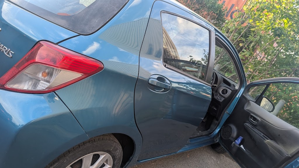 AK Body Repair Ltd Photo 2