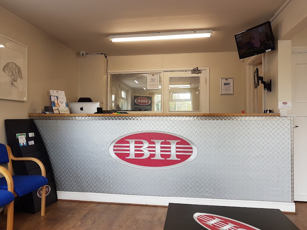 Bleakhall Motors Photo 3