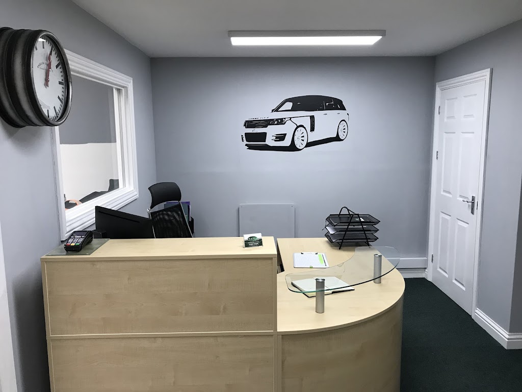 JLS Garage Photo 2