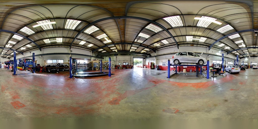 Bleakhall Motors Photo 5