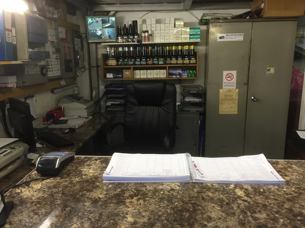 ZM Car Repairs Photo 4