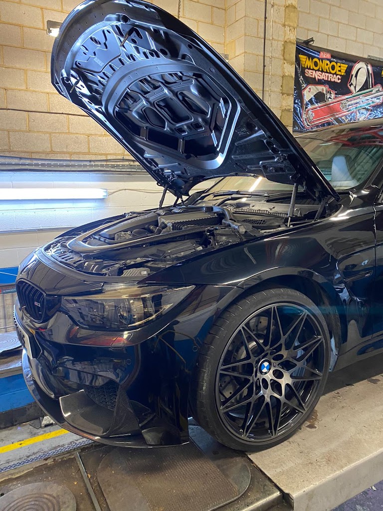 Wolverton Car & Tyre Services ltd