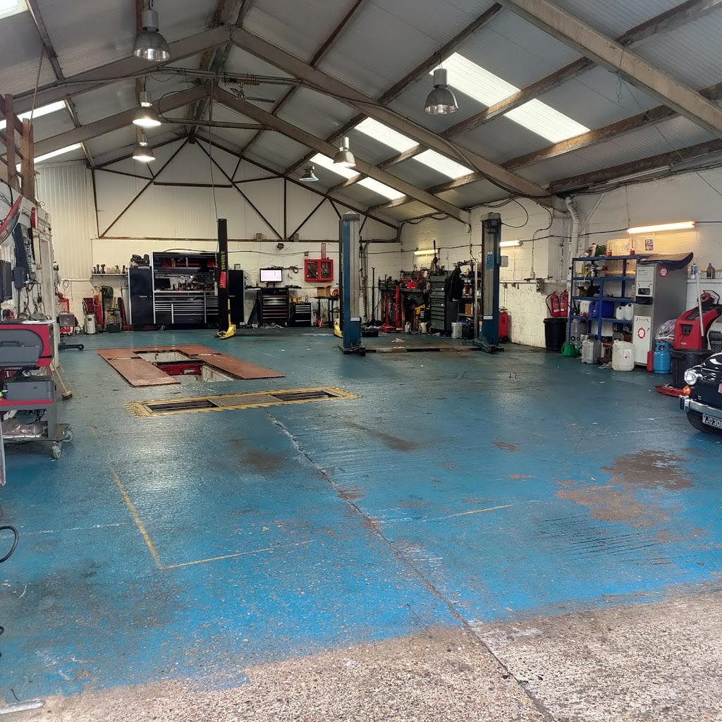 Campbell Automotive The Garage Photo 3