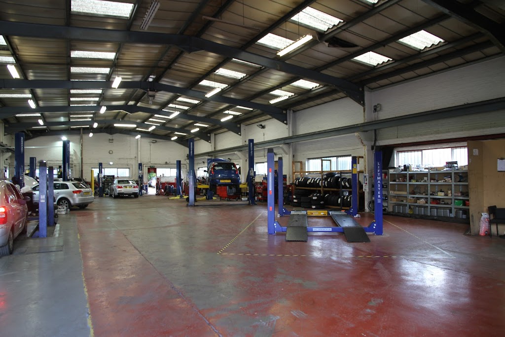 Bleakhall Motors Photo 1