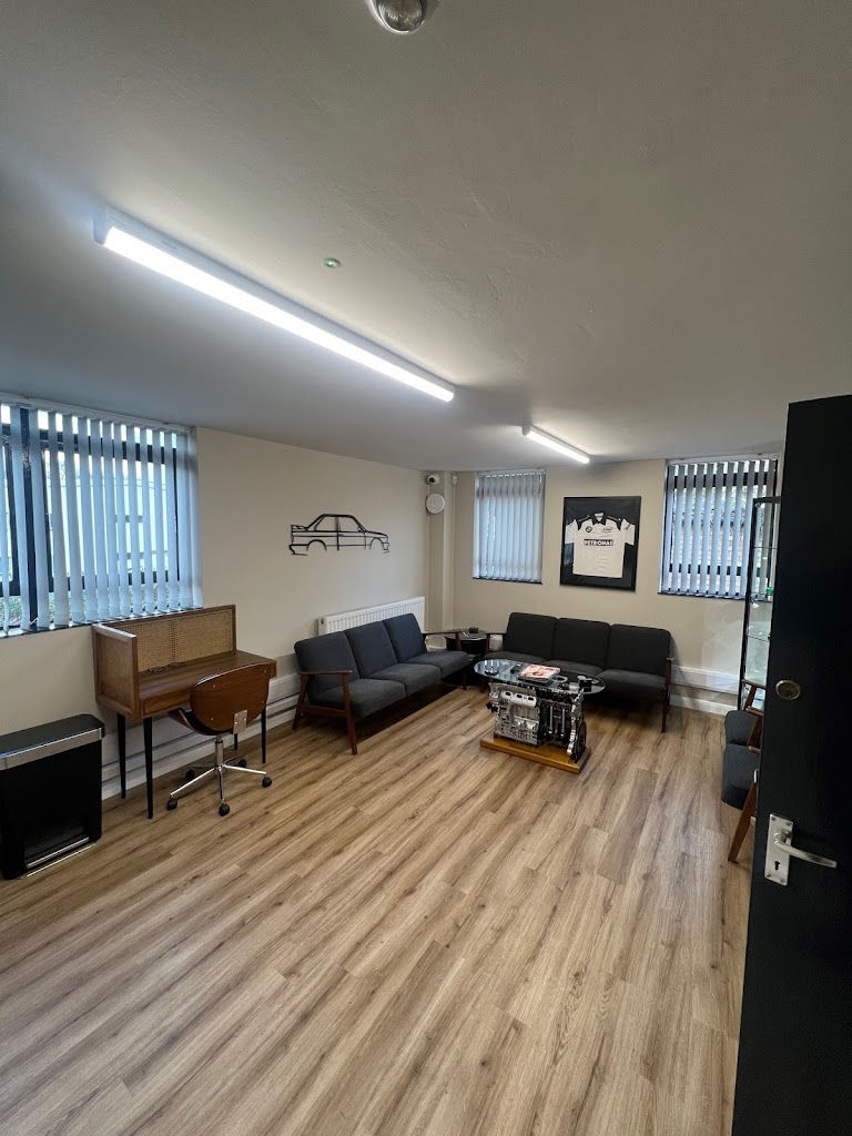 Autowerx Service Ltd Photo 2
