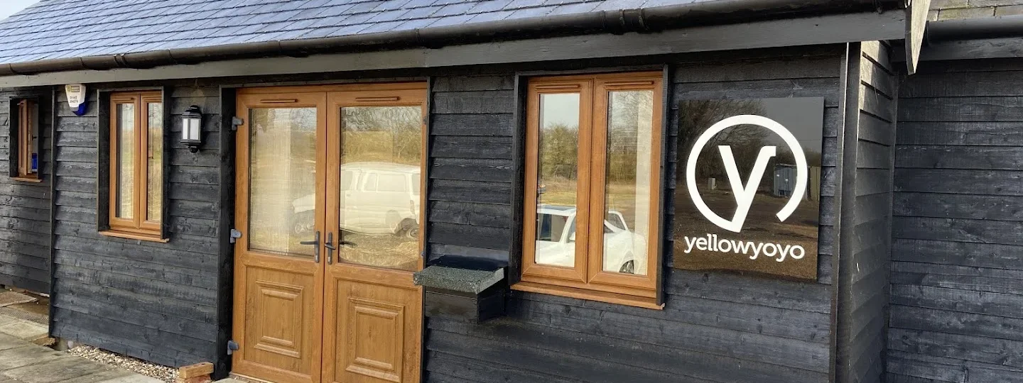 Yellowyoyo