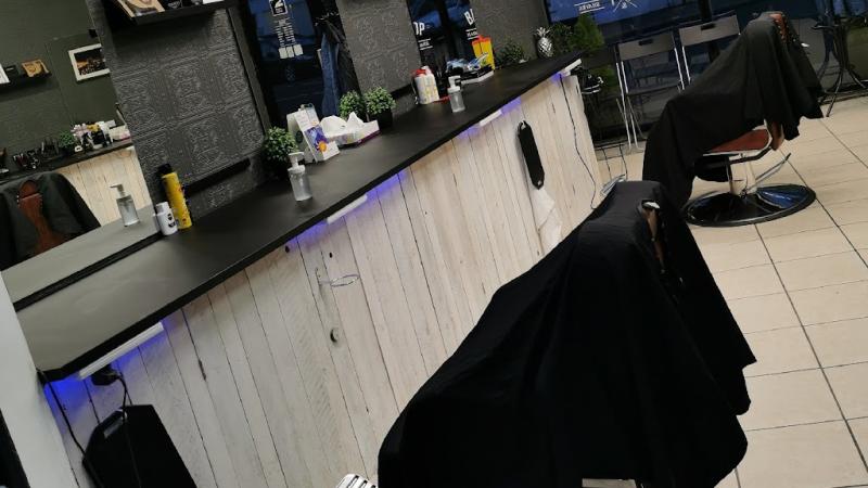 COLUCCI’s BARBERSHOP