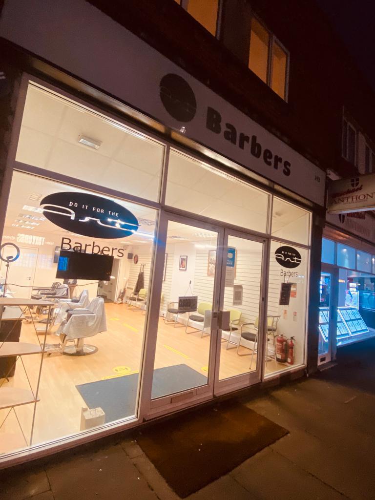 Do It For The Art Barbers 192 Queensway bletchley mk2 2st
