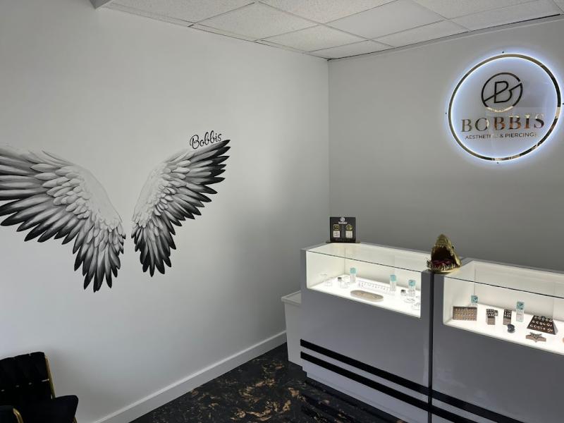 Bobbis Aesthetics & Piercing