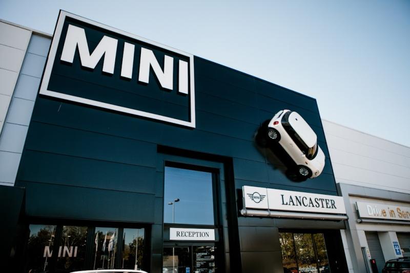 Stratstone MINI Milton Keynes