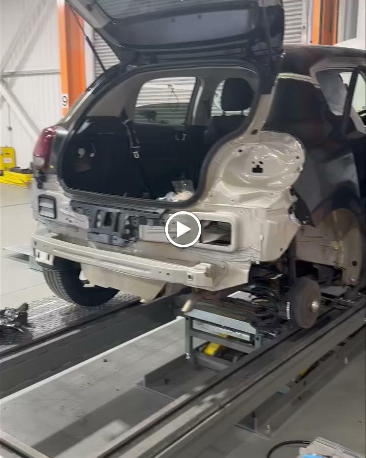 VCR Vehicle Crash Repairs
