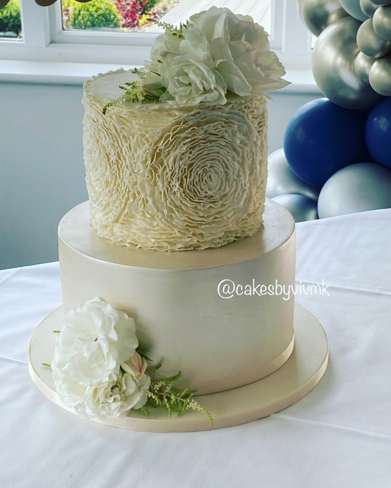 Cakes by Viv