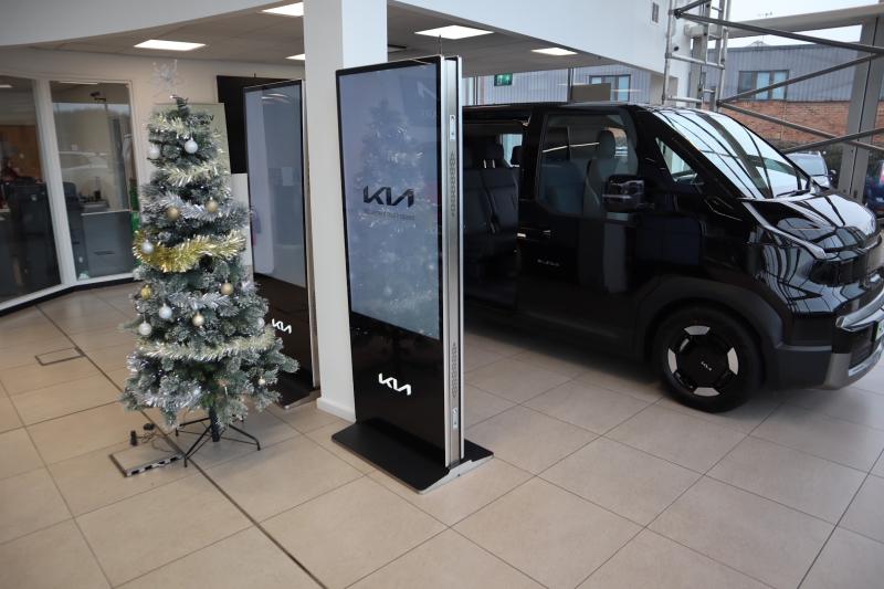 Milton Keynes Kia PBV