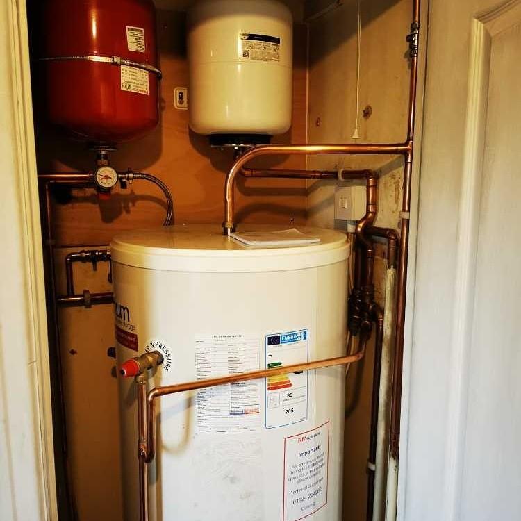 ROMA Domestic And Commercial Heating Services Ltd
