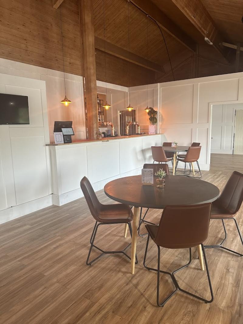 Linford Lakes Clubhouse