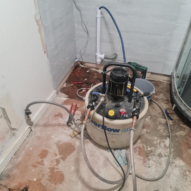 Avi Plumber