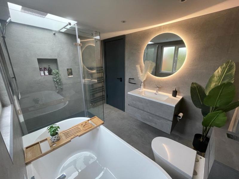 Alexander Bradshaw Design & Build