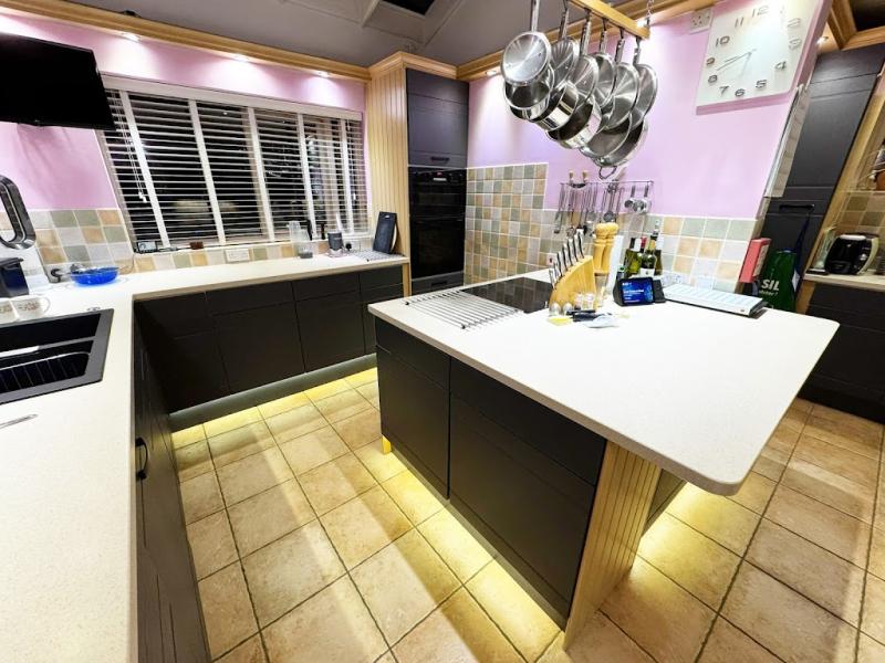Kitchens MK