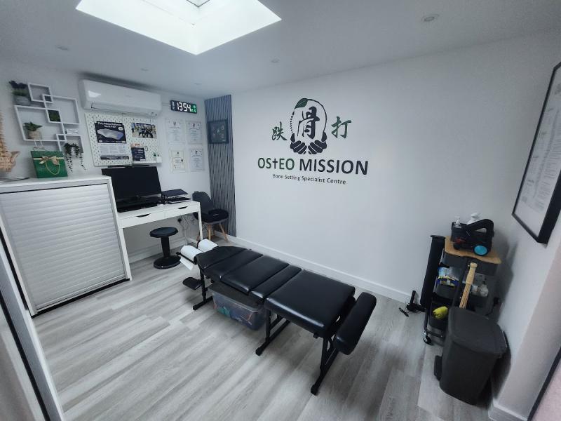 Osteo Mission – Raynor Deep Tissue Massage & Bone Setting Therapist