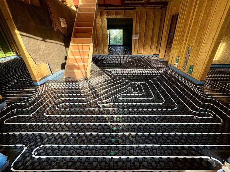 Custom Renewables Ltd