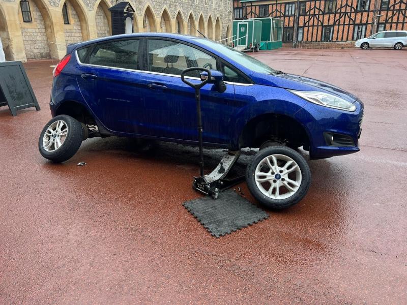 Mobile Tyre Hub – Mobile Tyre Fitting Milton Keynes