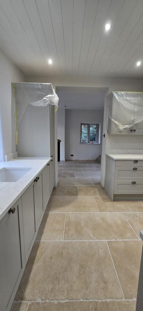 NJ Roberts Tiling services