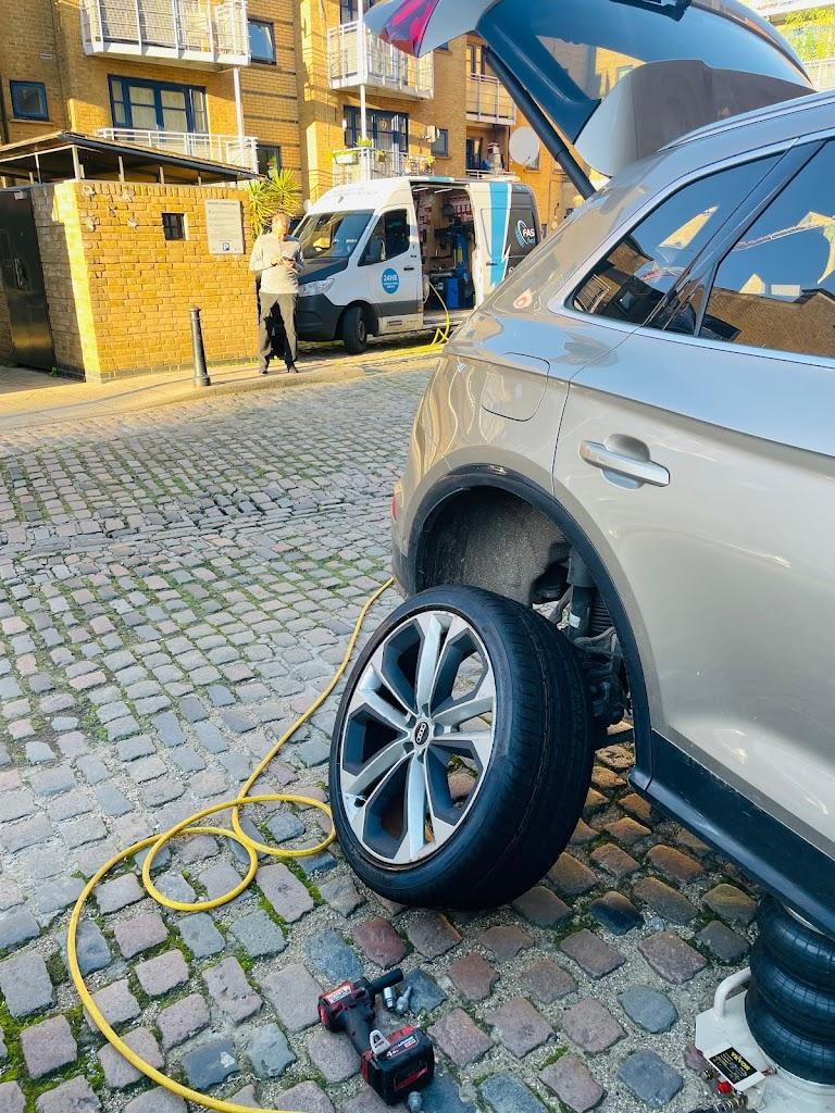 Emergency 24/7 Fast Mobile Tyre Service Milton Keynes