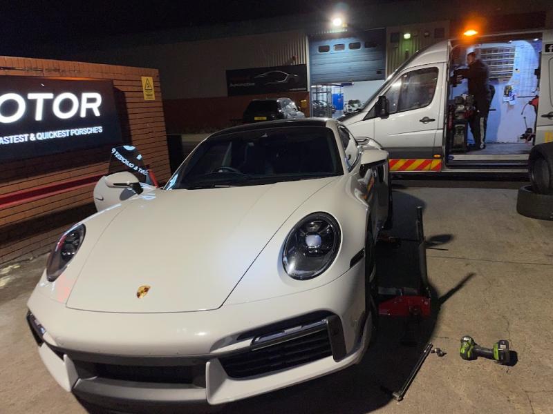 24hr Fast mobile tyre fitter call out milton keynes