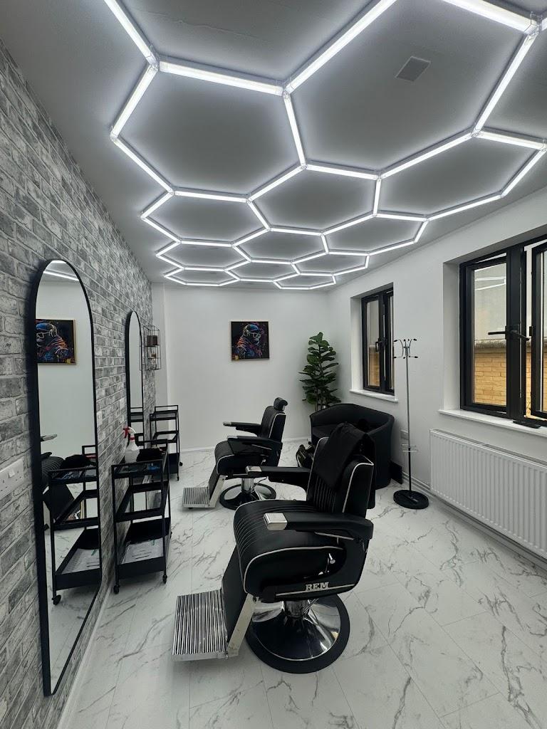 Fabz barber lounge
