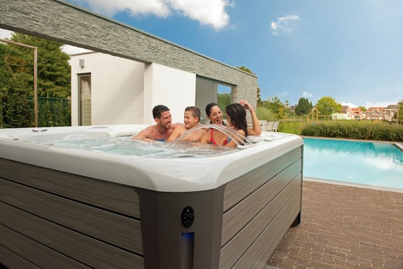 HotSpring World Milton Keynes