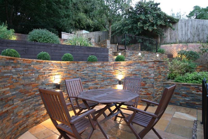 HG Landscapes Woburn Ltd