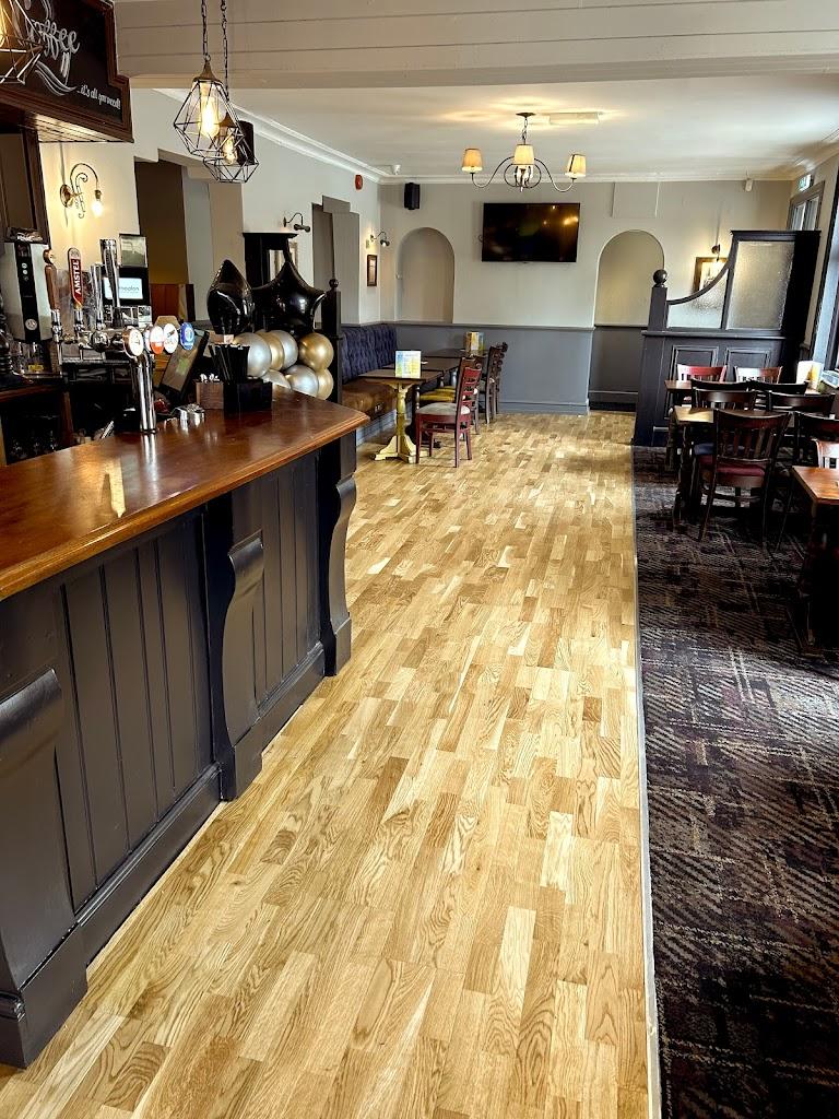 Eight Belles Ales Sports & Food
