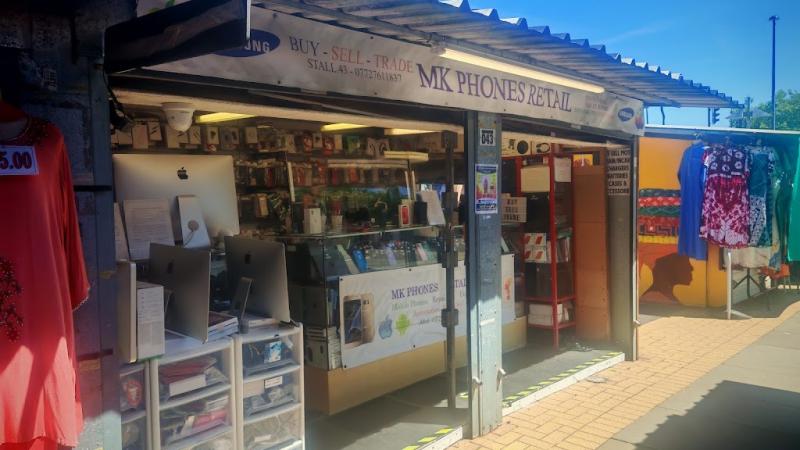 MK phones retail