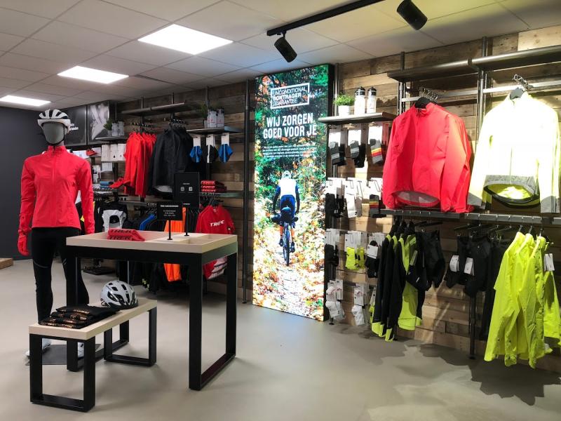 WHiCH iNTERiORS – Retail Fitout Project Manager & Interior Architect