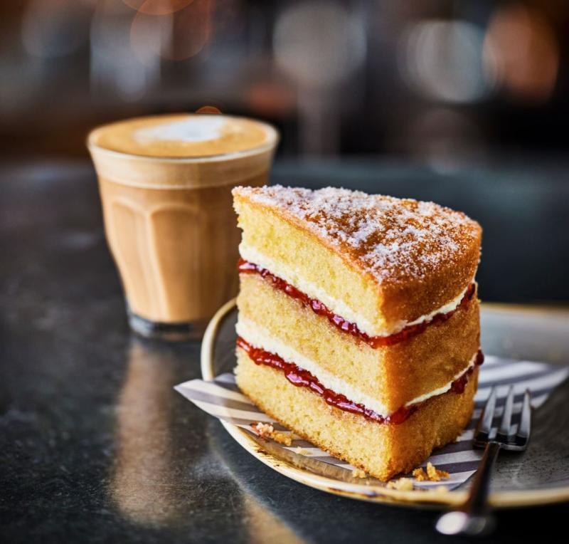 M&S Café