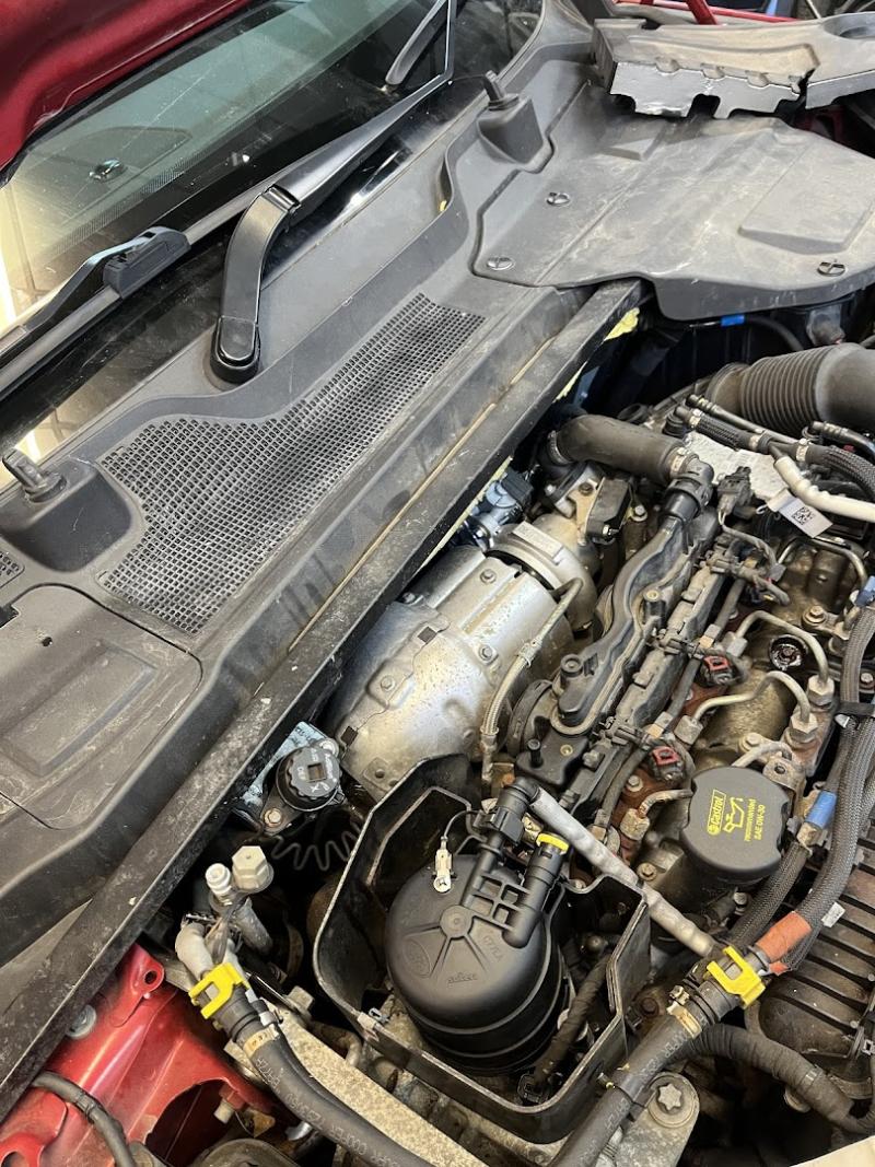 Lr mobile service tech mechanic
