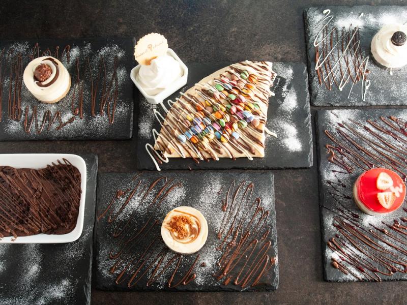 Dessert Island & Cafe MK