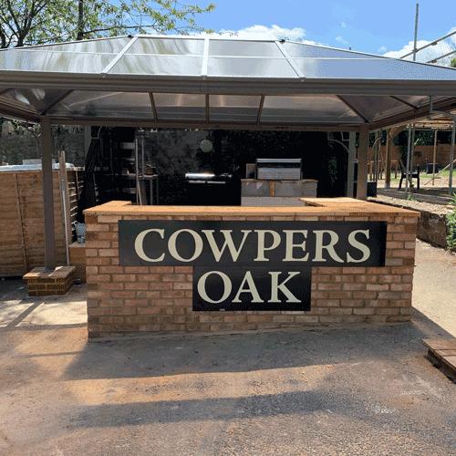 Cowper’s Oak Pub, Kitchen & Rooms