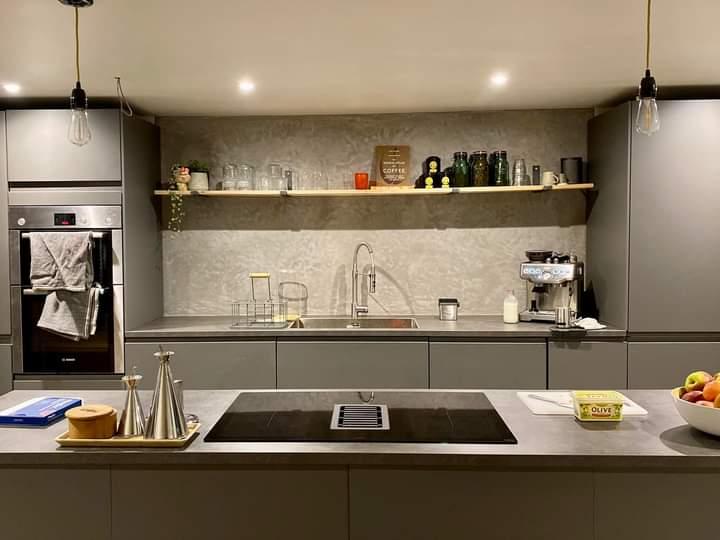 CMV carpentry. kitchen Installer, flat pack specialist