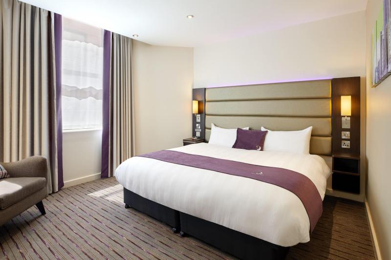 Premier Inn Milton Keynes Central (Theatre District) hotel