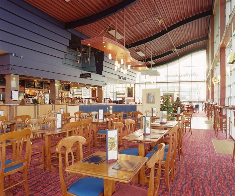 Free House – JD Wetherspoons