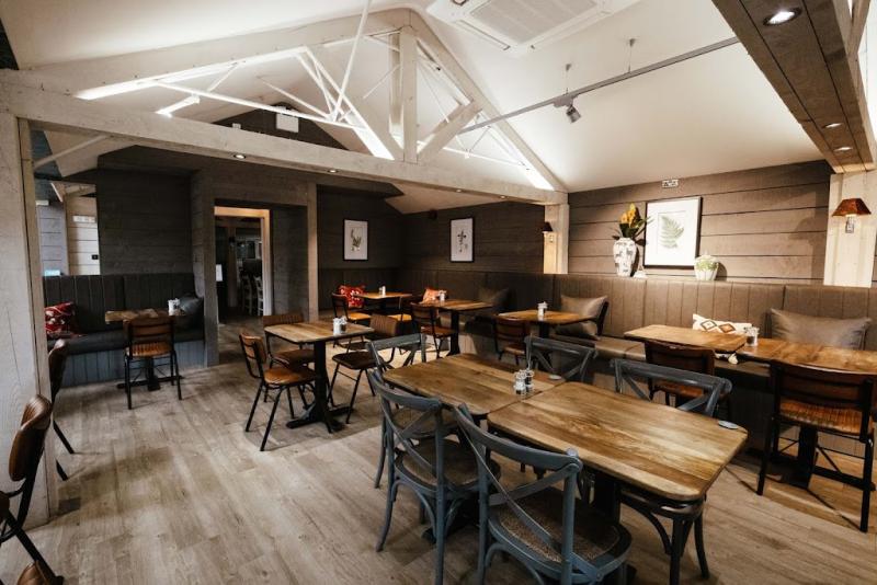 Frosts Garden Centre – Restaurant